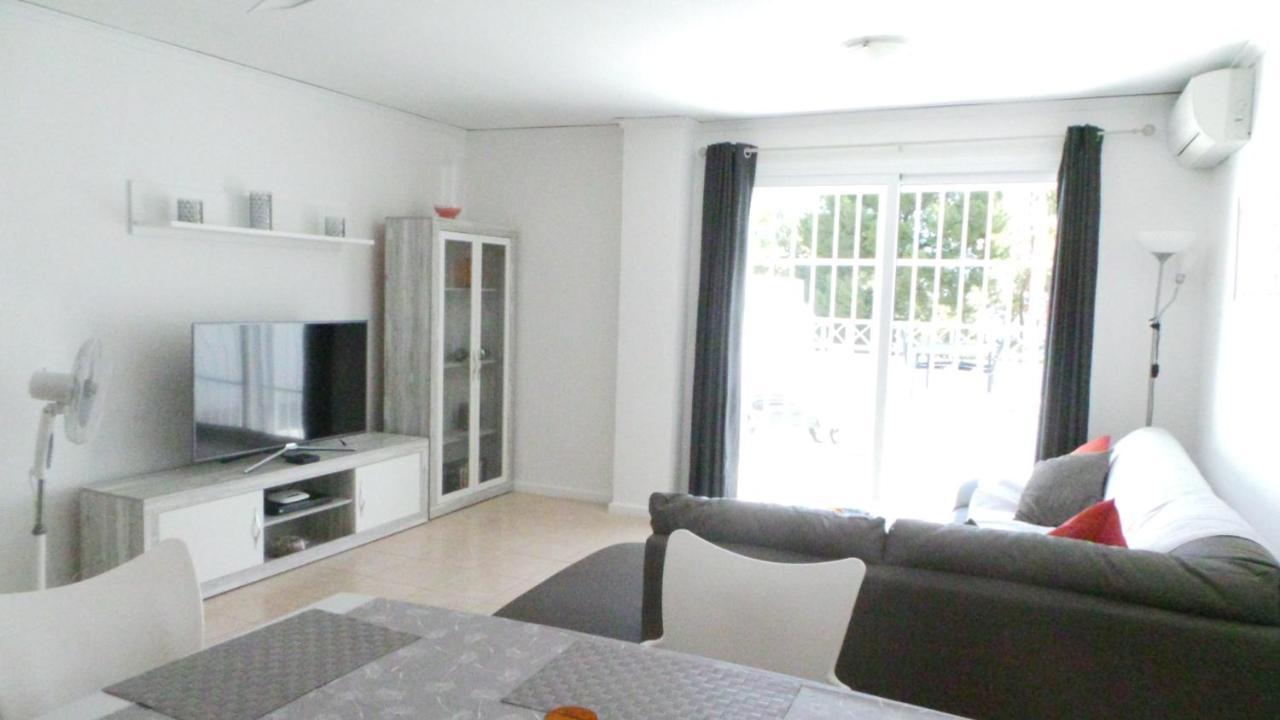 Immaculate And Modern 1 Bedroomed Apartment Denia Dış mekan fotoğraf